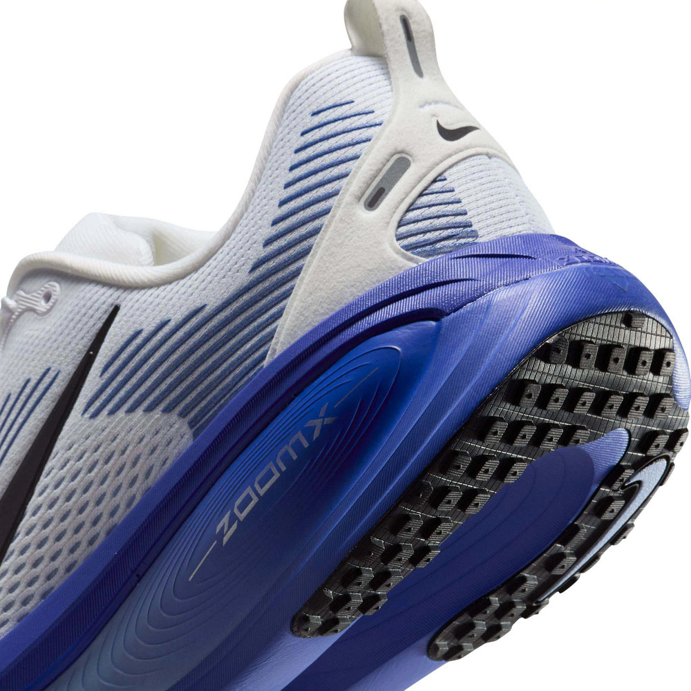 Men's Nike Vomero 18 – Box Basics