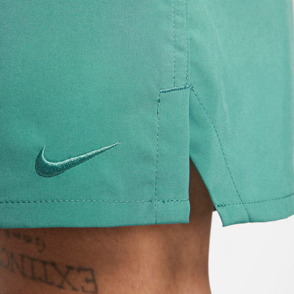 
                  
                    Men's Nike Dri-Fit Unlimited Unlined 7" Short
                  
                