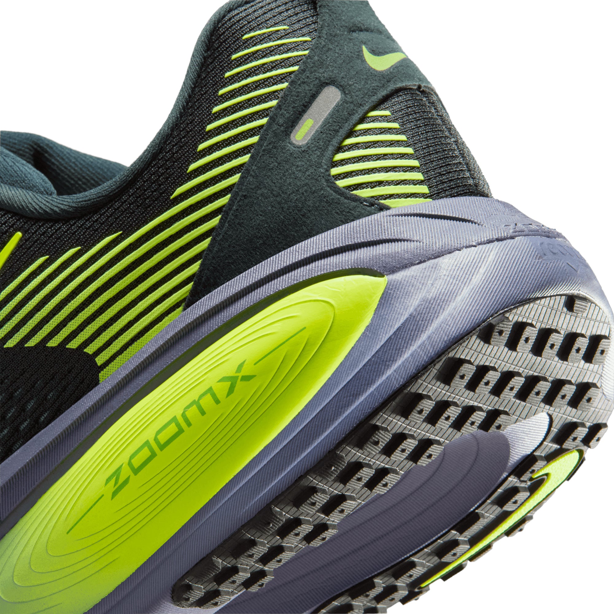 Men's Nike Vomero 18 – Box Basics