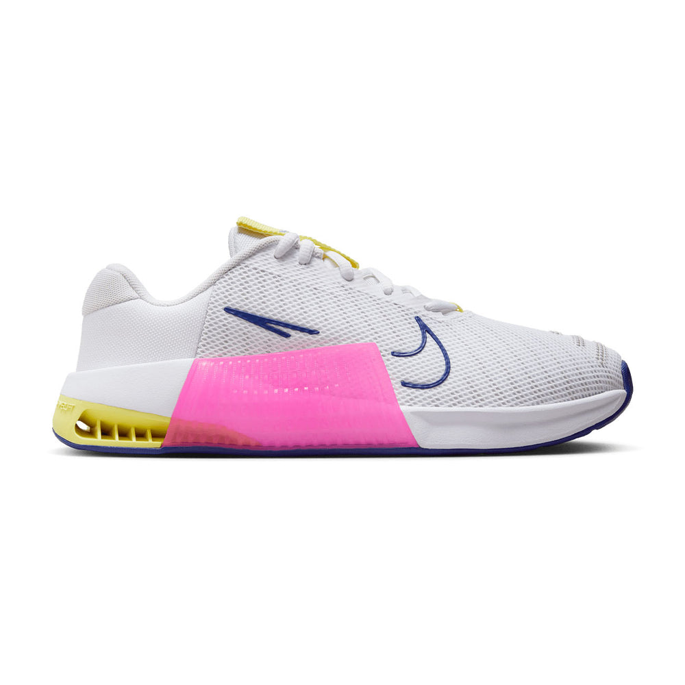 
                  
                    Women's Nike Metcon 9 White / Deep Royal Blue / Fierce Pink
                  
                