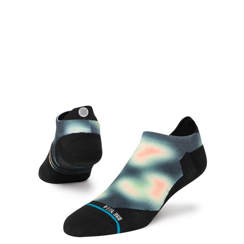 
            
                Load image into Gallery viewer, Stance Heat Performance Ultralight No Show Tab Socks
            
        