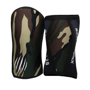 
            
                Load image into Gallery viewer, Bear KompleX Knee Sleeves - Green Camo
            
        