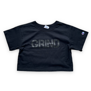
            
                Load image into Gallery viewer, Women&amp;#39;s Champion Grind Crop Tee
            
        